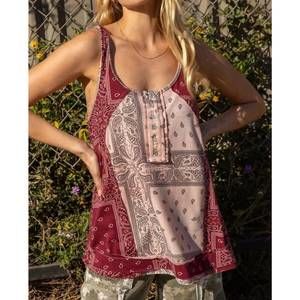 NEW POL paisley knit tank top in pink/burgundy
